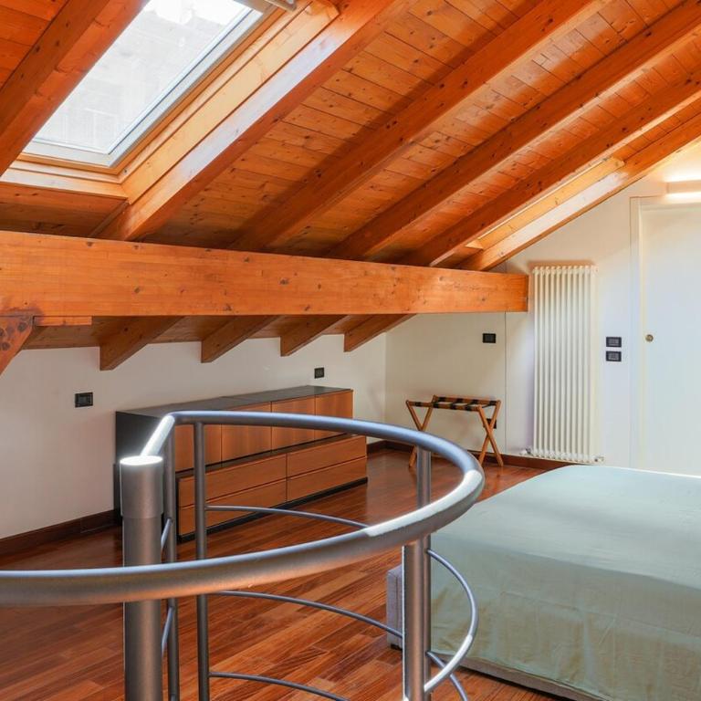 Cernobbio in Riva - Appartamento con 2 Camere da Letto - 9
