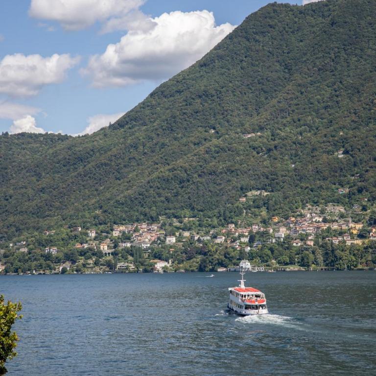 Cernobbio in Riva - Appartamento con 2 Camere da Letto - 16