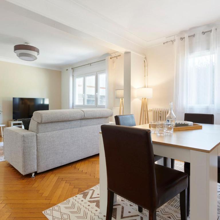 Les Capucines - Appt proche Talensac avec parking - One-Bedroom Apartment - 10