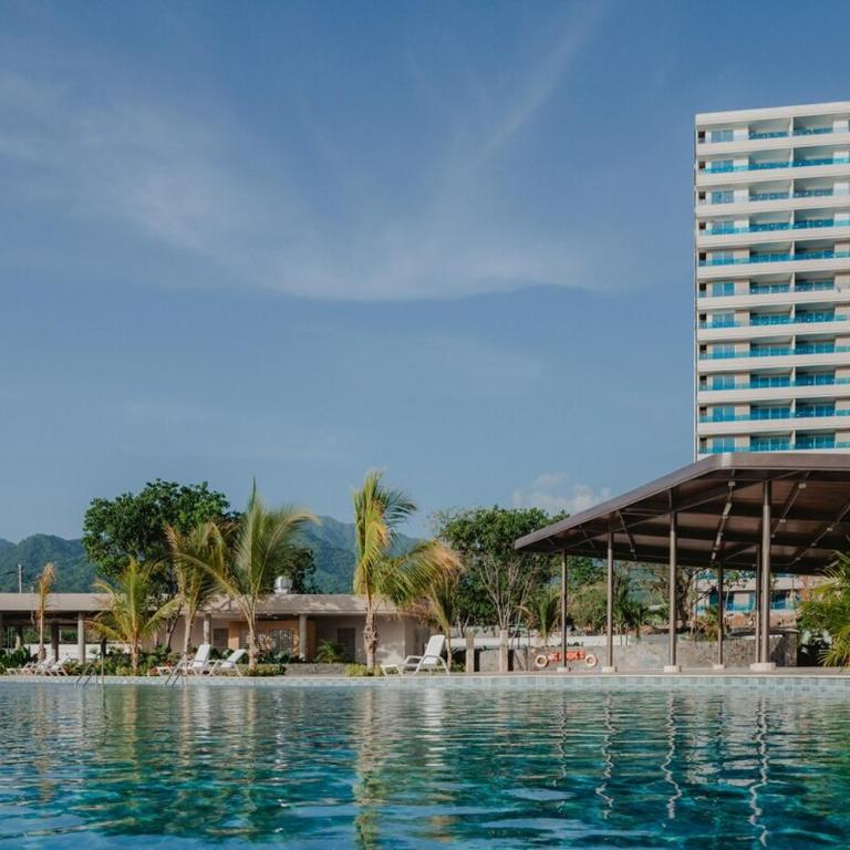 Coastal Comfort Retreat Beach stay Near Airport - One-Bedroom Apartment - 32