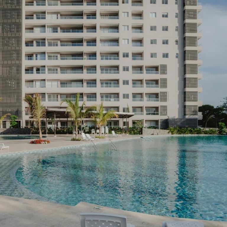 Coastal Comfort Retreat Beach stay Near Airport - One-Bedroom Apartment - 42