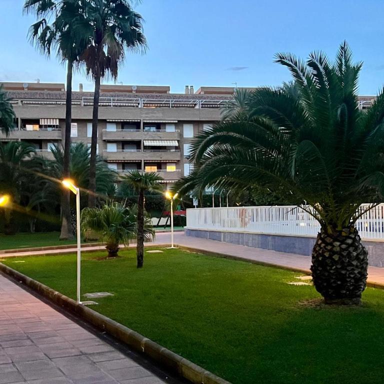 Denia Penthouse-Atico with 70m2 terrace amazing views 350 meters from beach, 11 days - Apartamento de 2 dormitorios - 14