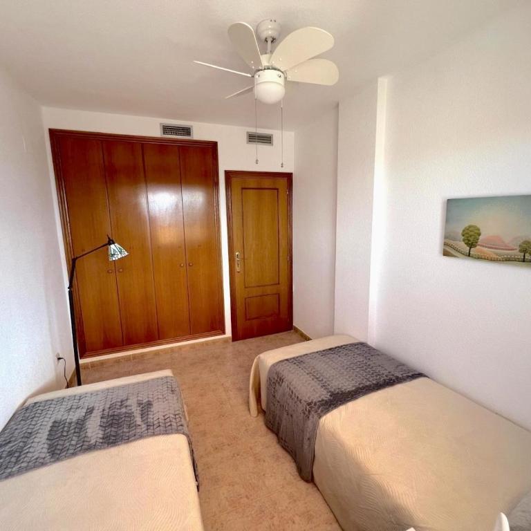 Denia Penthouse-Atico with 70m2 terrace amazing views 350 meters from beach, 11 days - Apartamento de 2 dormitorios - 9