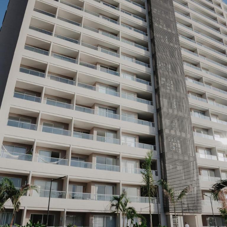 Coastal Comfort Retreat Beach stay Near Airport - One-Bedroom Apartment - 57