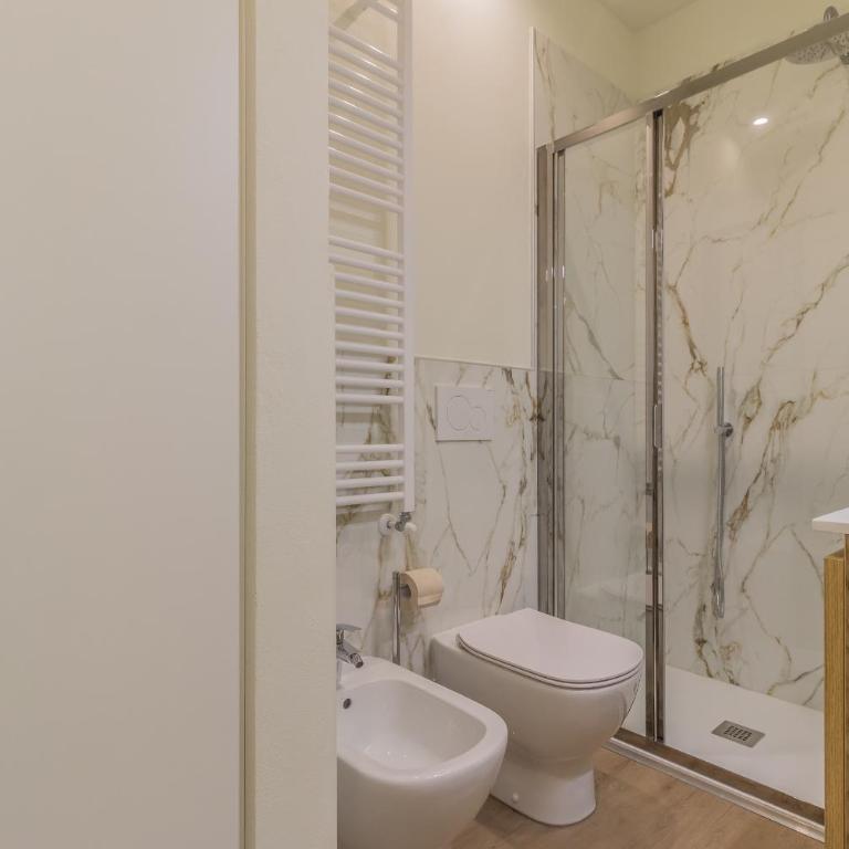 Casa Sandra Giardino e Lago - Appartamento con Balcone - 28