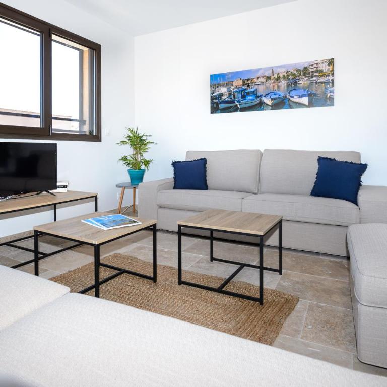 Résidence Le Jardin d'Eugénie - Penthouse-Apartment - 12