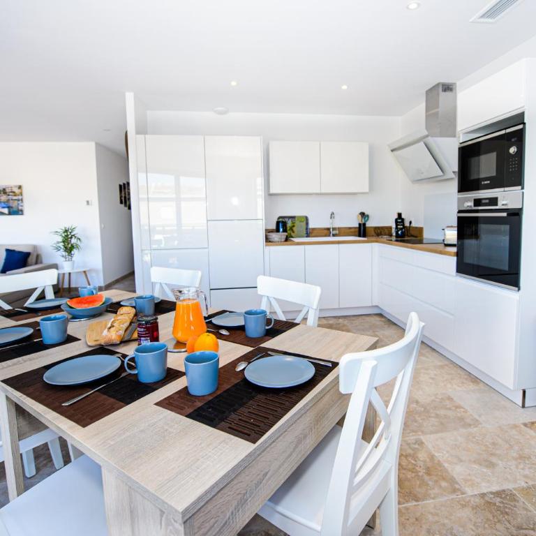 Résidence Le Jardin d'Eugénie - Penthouse-Apartment - 17