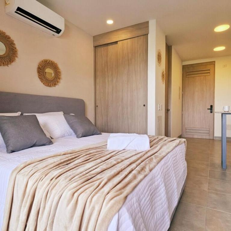 1BD Luxe Shore & Balcony Sunrise Next to the Beach - Apartamento de 1 dormitorio - 53