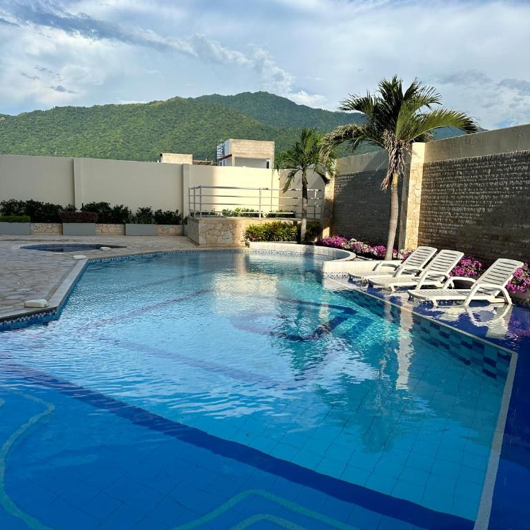 Oasis Samario - Bello Horizonte- Insonorizado - cerca al Mar y al Aeropuerto - Deluxe One-Bedroom Apartment - 1