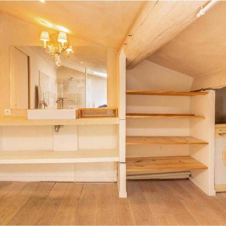 Appt moderne AC 2BR 3P Beach 5min-St Tropez - Apartamento - 12