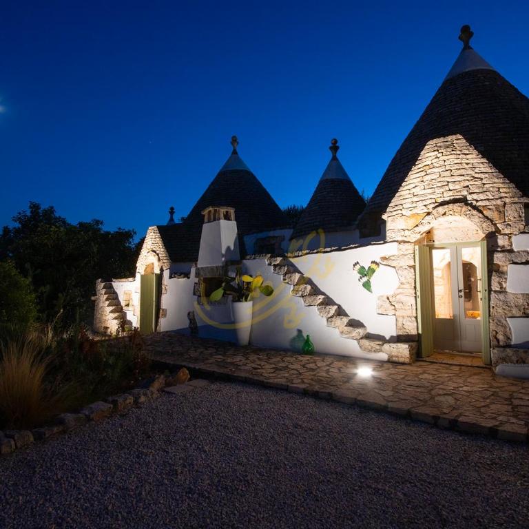 TD Trulli Fico dIndia w Pool Immersed in Nature - Casa con 4 camere da letto - 28