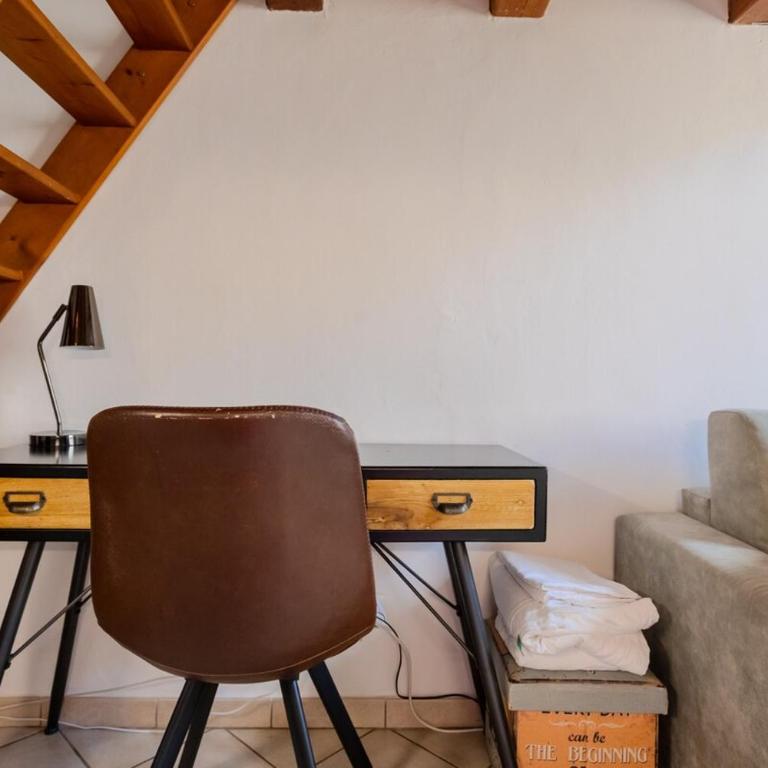 Antibes Centre 2 pièces cosy proche remparts - Appartement 2 Chambres - 8