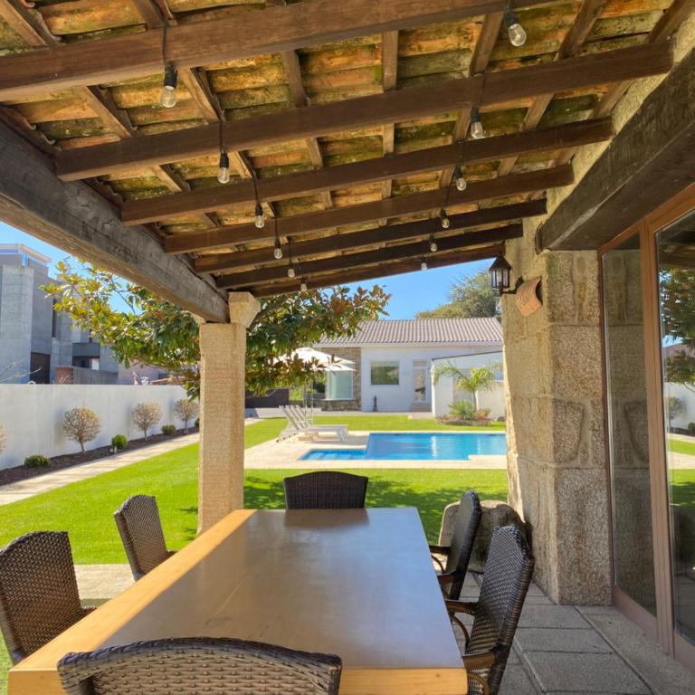 Casa rural con piscina Viña de Millan - Three-Bedroom House - 12