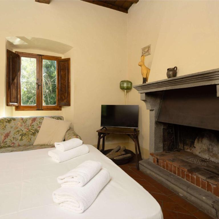 Charming Tuscan Tower with Private Pool - Vacation Home - 16