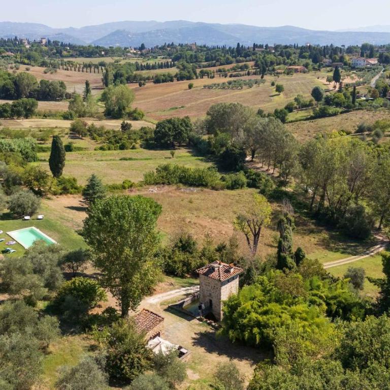 Charming Tuscan Tower with Private Pool - Vacation Home - 46