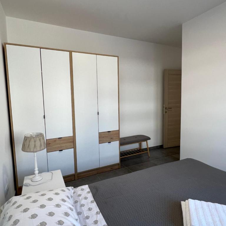 DC Executive Apartments - Three-Bedroom Apartment - 9