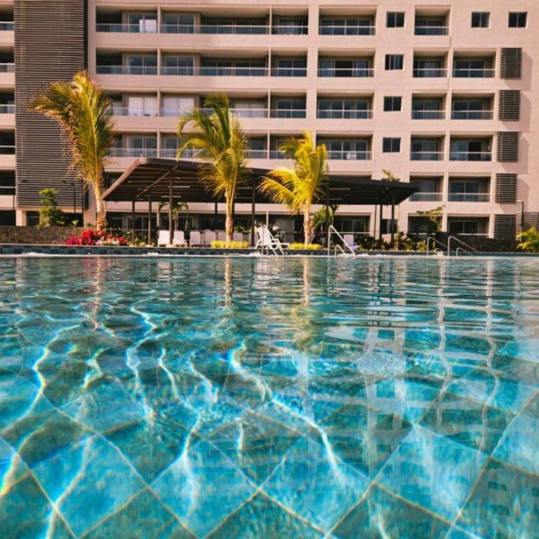 Luxe Shore & Balcony Sunrise 1108 - One-Bedroom Apartment - 23