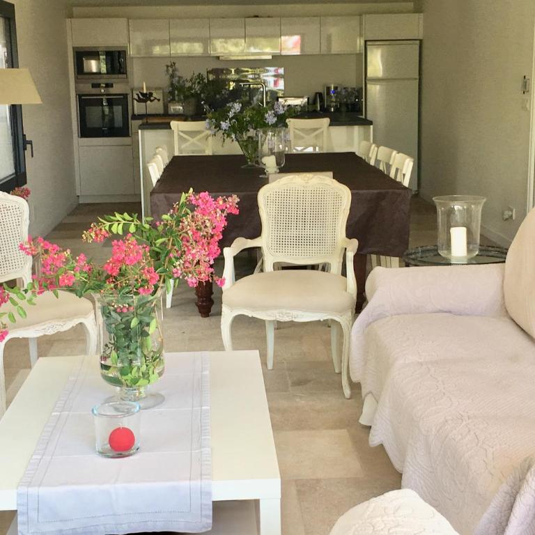 Villa Mesomax - Vue Mer & Piscine à Hyères-Carqueiranne - Maison 3 Chambres - 14