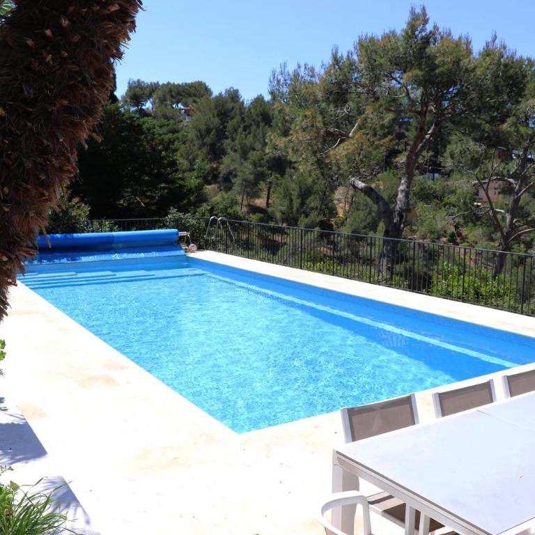 Villa Mesomax - Vue Mer & Piscine à Hyères-Carqueiranne - Maison 3 Chambres - 23