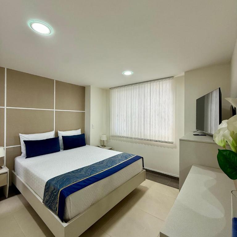 Hotel Boutique Paralela Real. - Habitación con cama grande - 7