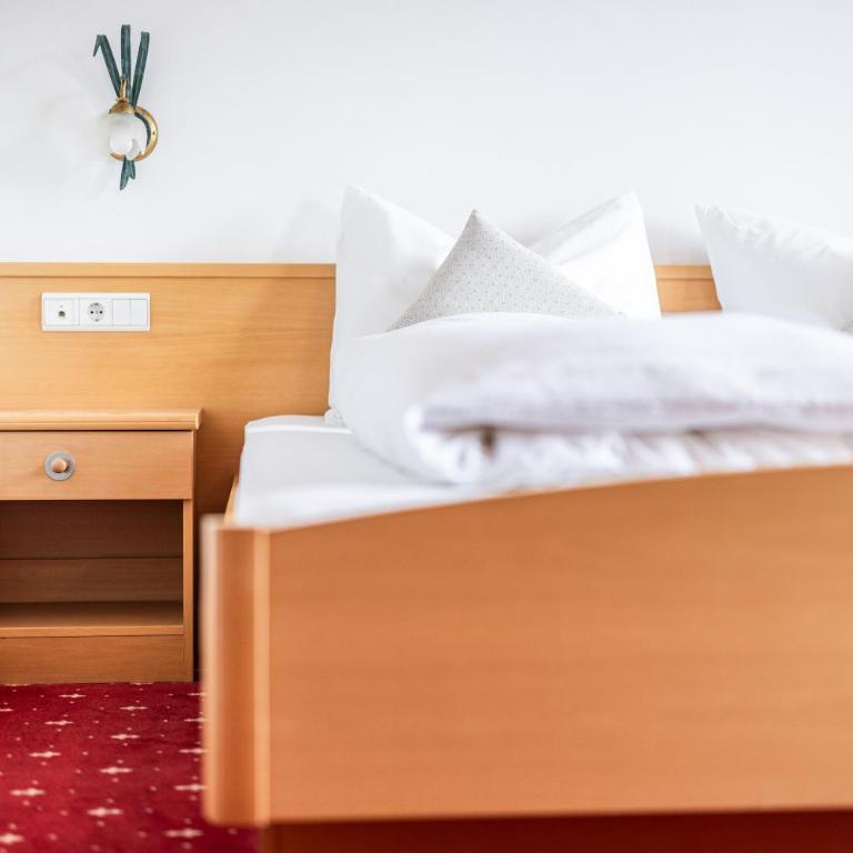 EGGER Apartments & Suites - Standard Studio - 4