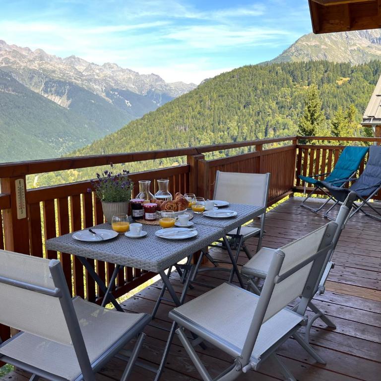 Chalet Le Sabot by OzAlpes - Sauna - 90m télécabine - parking privé - Maison de Vacances - 40