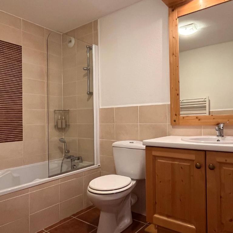 Chalet Le Sabot by OzAlpes - Sauna - 90m télécabine - parking privé - Maison de Vacances - 25