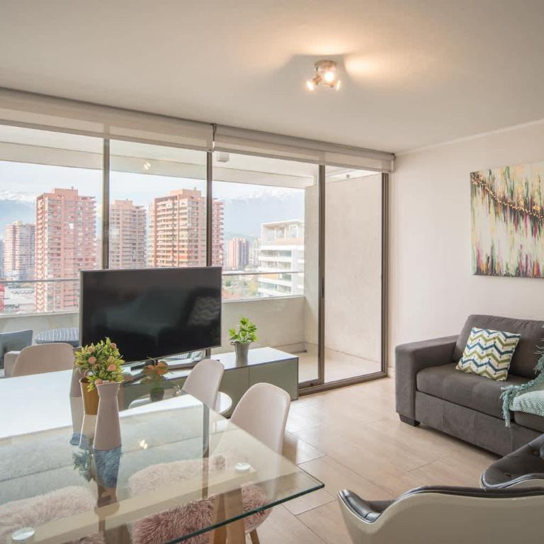 Park & ShopChic 2BR sleeps 6 Las Condes - Apartment - 12