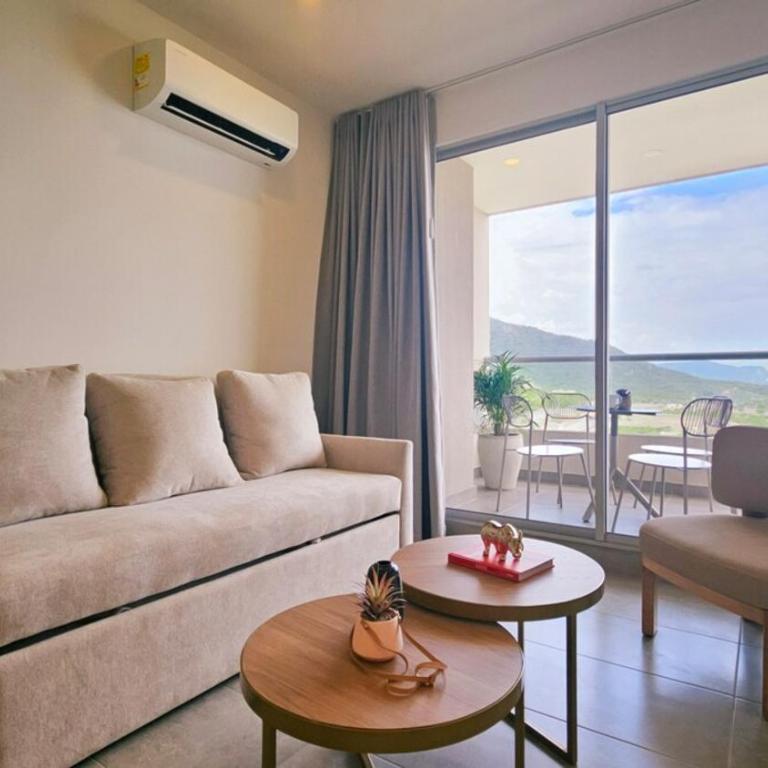 Seaside Retreat Beach Entrance 20th Floor - One-Bedroom Apartment - 28