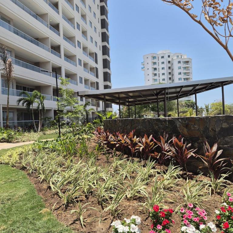 Seaside Retreat Beach Entrance 20th Floor - One-Bedroom Apartment - 49