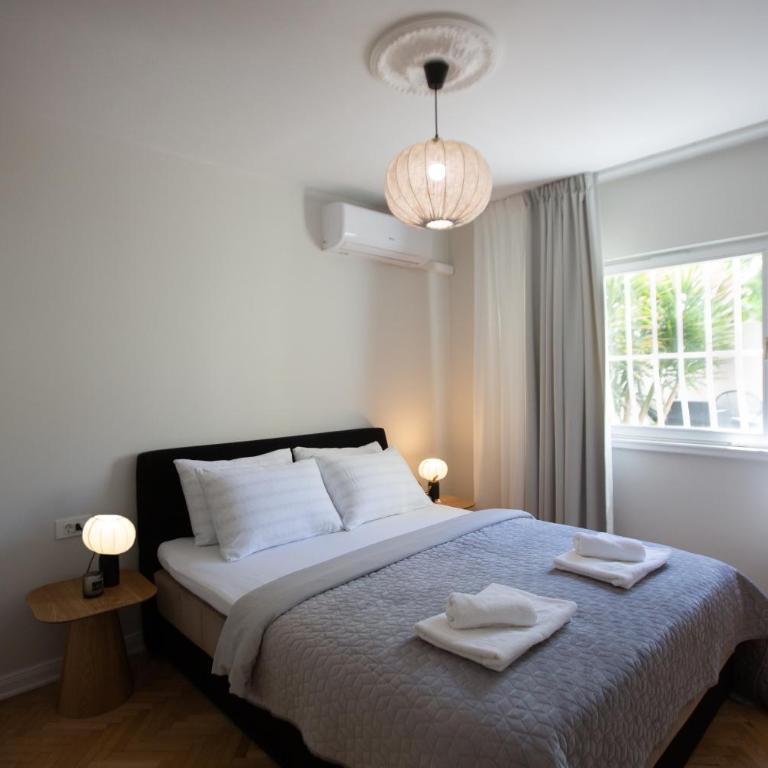 Lumiere Garden Apartment - Two-Bedroom Apartment with Garden View - 14