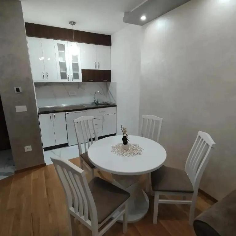 Apartman Family S - One-Bedroom Apartment - 10