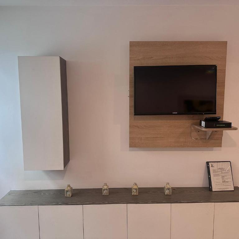 Amoblados Medellin Poblado - Two-Bedroom Deluxe Apartment - 6