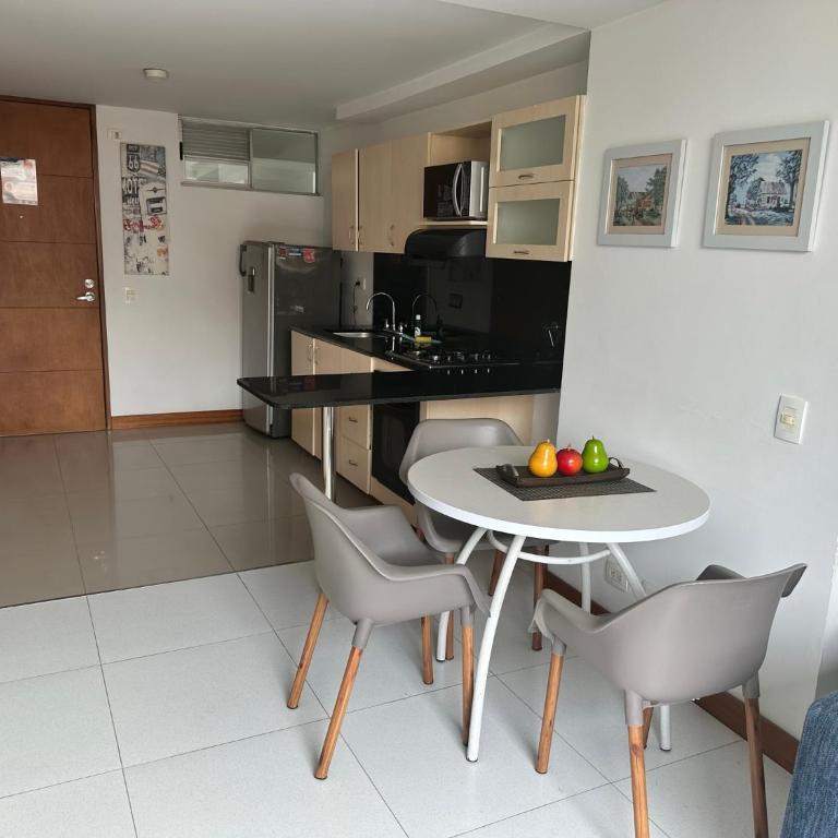 Amoblados Medellin Poblado - Apartamento Deluxe de 2 dormitorios - 21