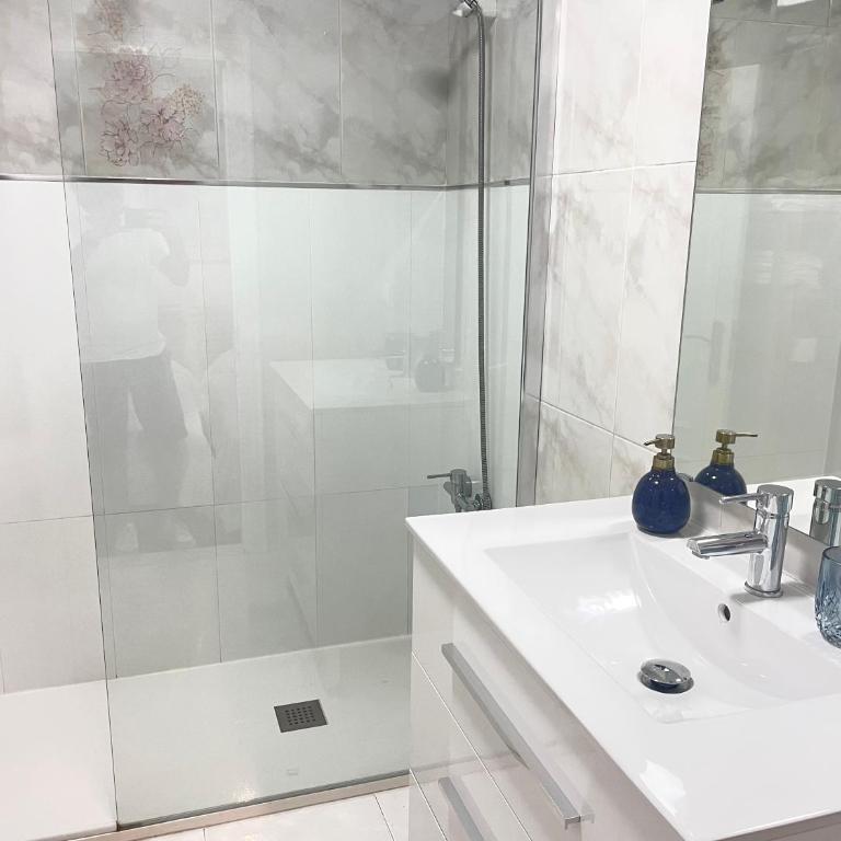 Apartamento El Fontán, parking gratuito - Apartamento de 3 dormitorios - 18