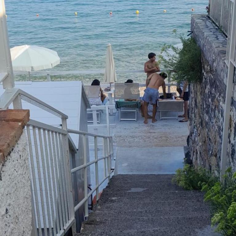 Appartamento fronte mare Taormina - relax e posizione top - One-Bedroom Apartment - 55