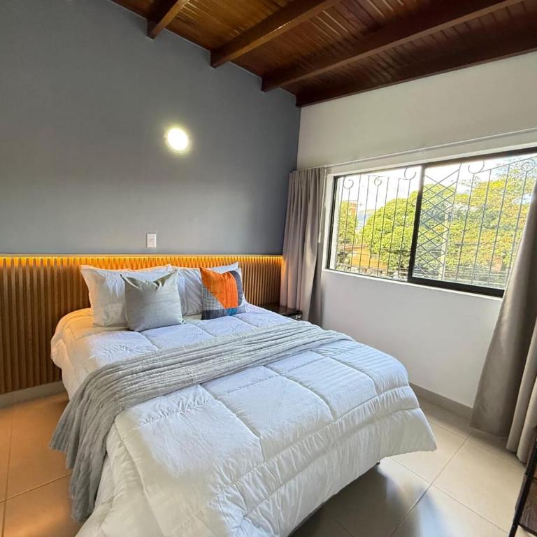 Laureles Boutique Stay - Double Room with Private Bathroom - 7