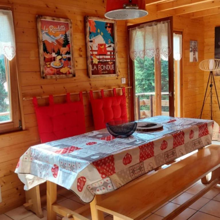 Nouveau ské chalet, SPA privatif, terrain clôturé, garage - Chalet 2 Chambres - 10