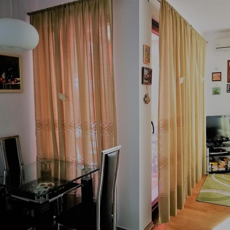 Gerbera Budva Montenegro - Apartman sa 1 Spavaćom Sobom - 2