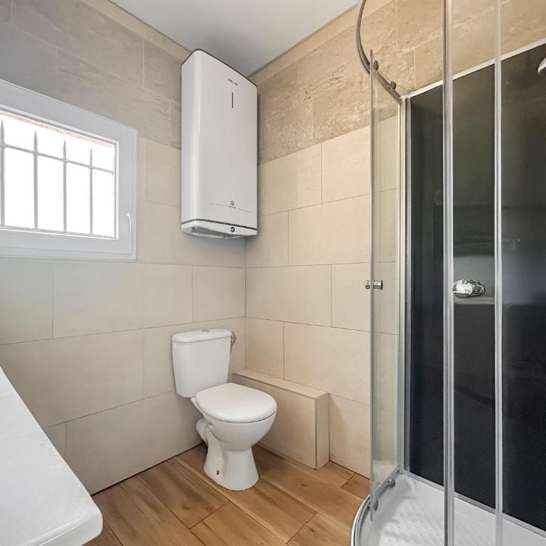 T2 rénové haut de villa avec parking - Appartamento con 1 Camera da Letto - 10