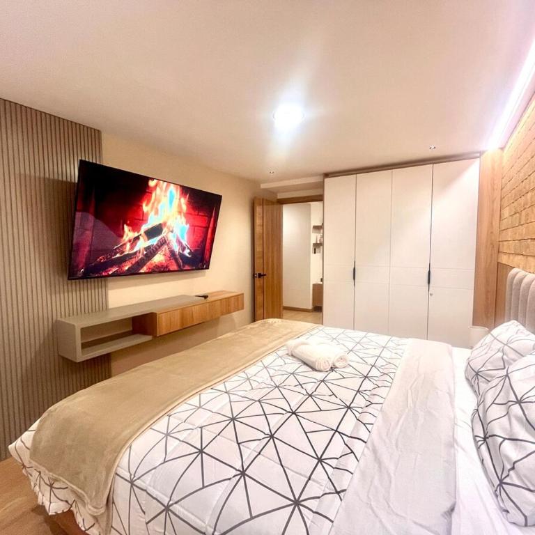 Exclusivo Departamento en Cuenca Edificio Novus - Two-Bedroom Apartment - 8
