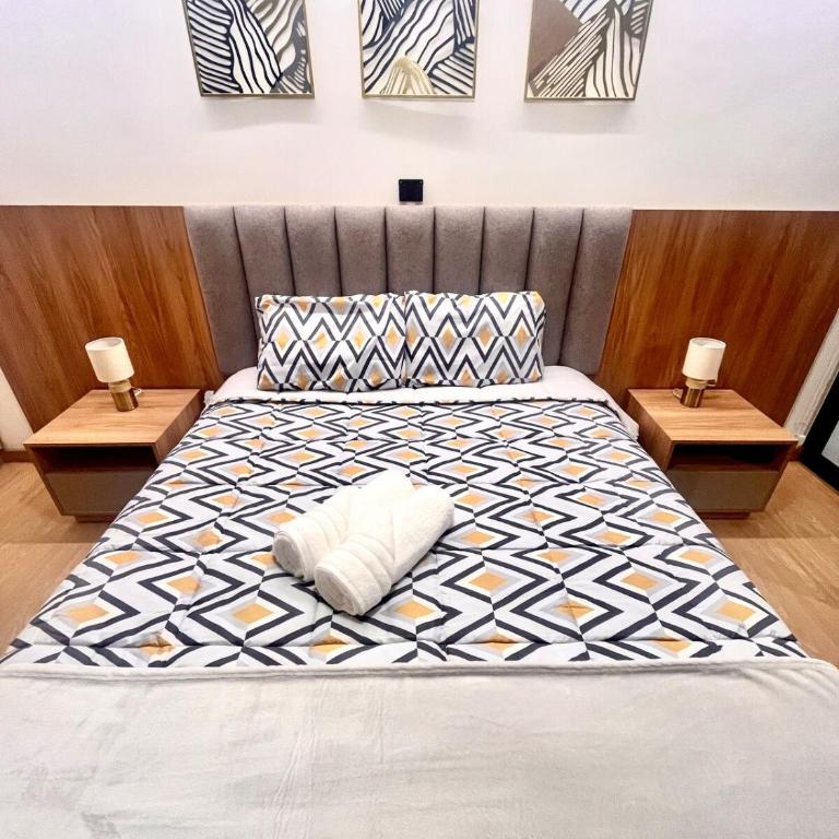 Exclusivo Departamento en Cuenca Edificio Novus - Two-Bedroom Apartment - 15