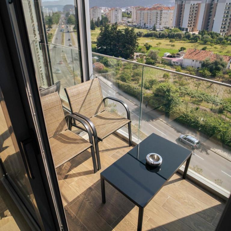 FAVEHOME Apartment Sea View Pool Parking 2 Bedrooms Near Beach - Apartman sa 2 Spavaće Sobe, Balkonom i Pogledom na More - 51