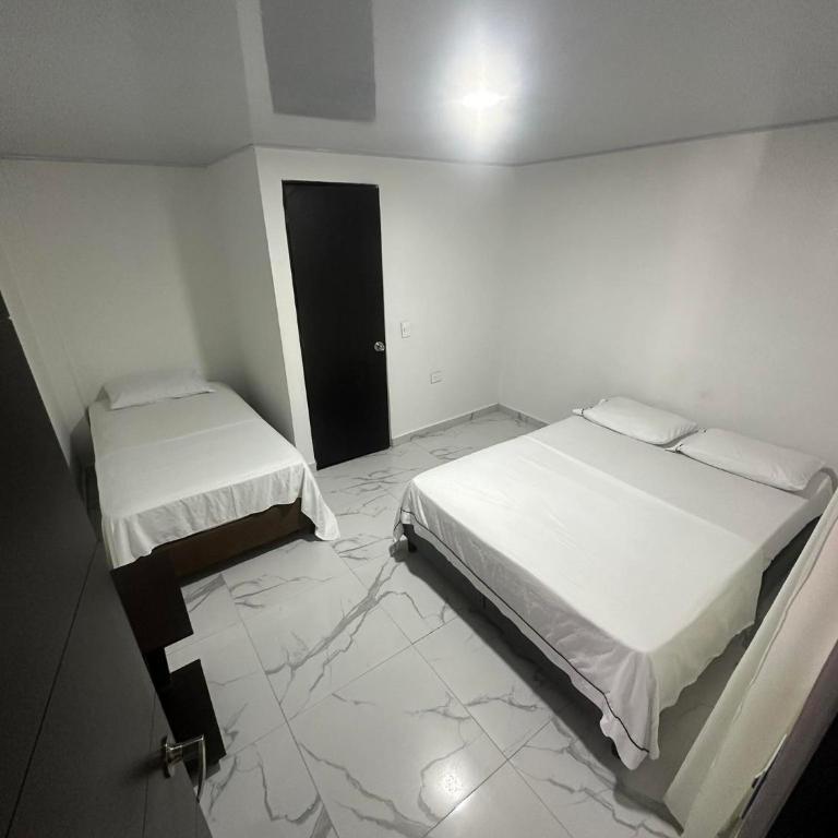 Hotel GB - Double Room - 1
