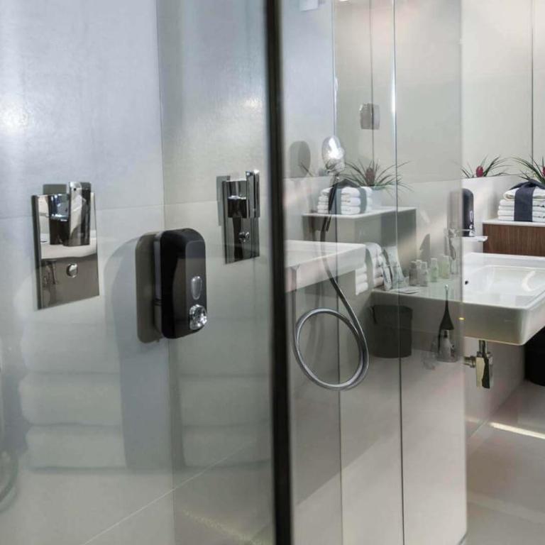 Modern Two Bedroom Central Apartment - Apartman sa 2 Spavaće Sobe - 2