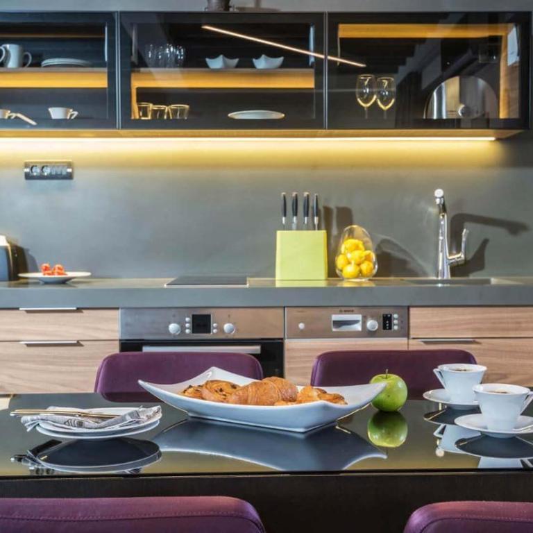 Modern Two Bedroom Central Apartment - Apartman sa 2 Spavaće Sobe - 5