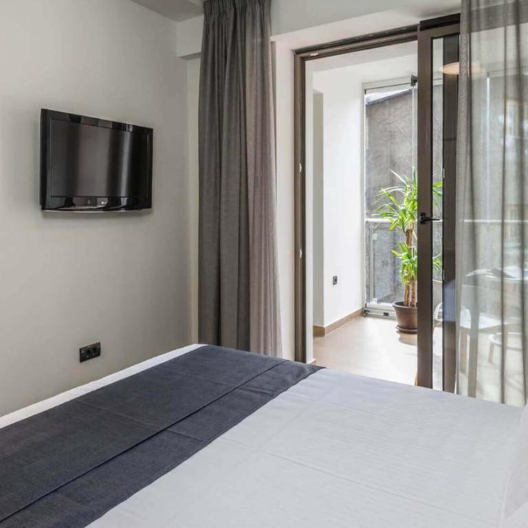 Modern Two Bedroom Central Apartment - Apartman sa 2 Spavaće Sobe - 20