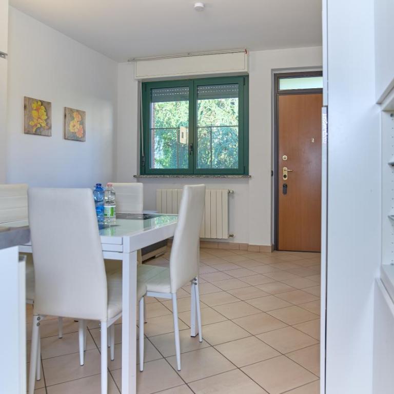 App 7 Modern apartment with private garden - Appartamento con 1 Camera da Letto - 9