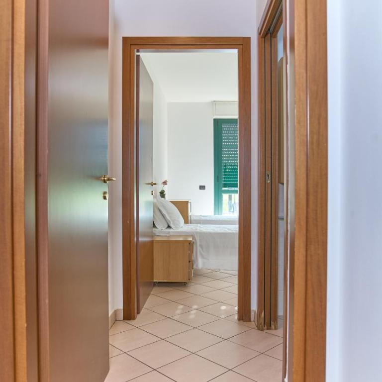 App 7 Modern apartment with private garden - Appartamento con 1 Camera da Letto - 7