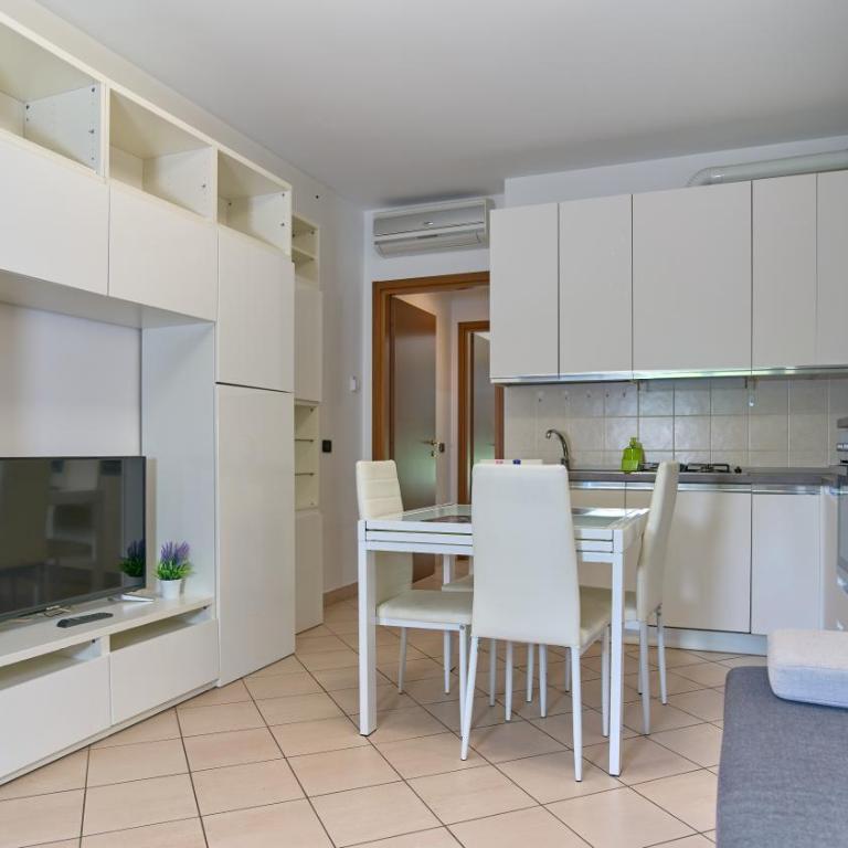 App 7 Modern apartment with private garden - Appartamento con 1 Camera da Letto - 5